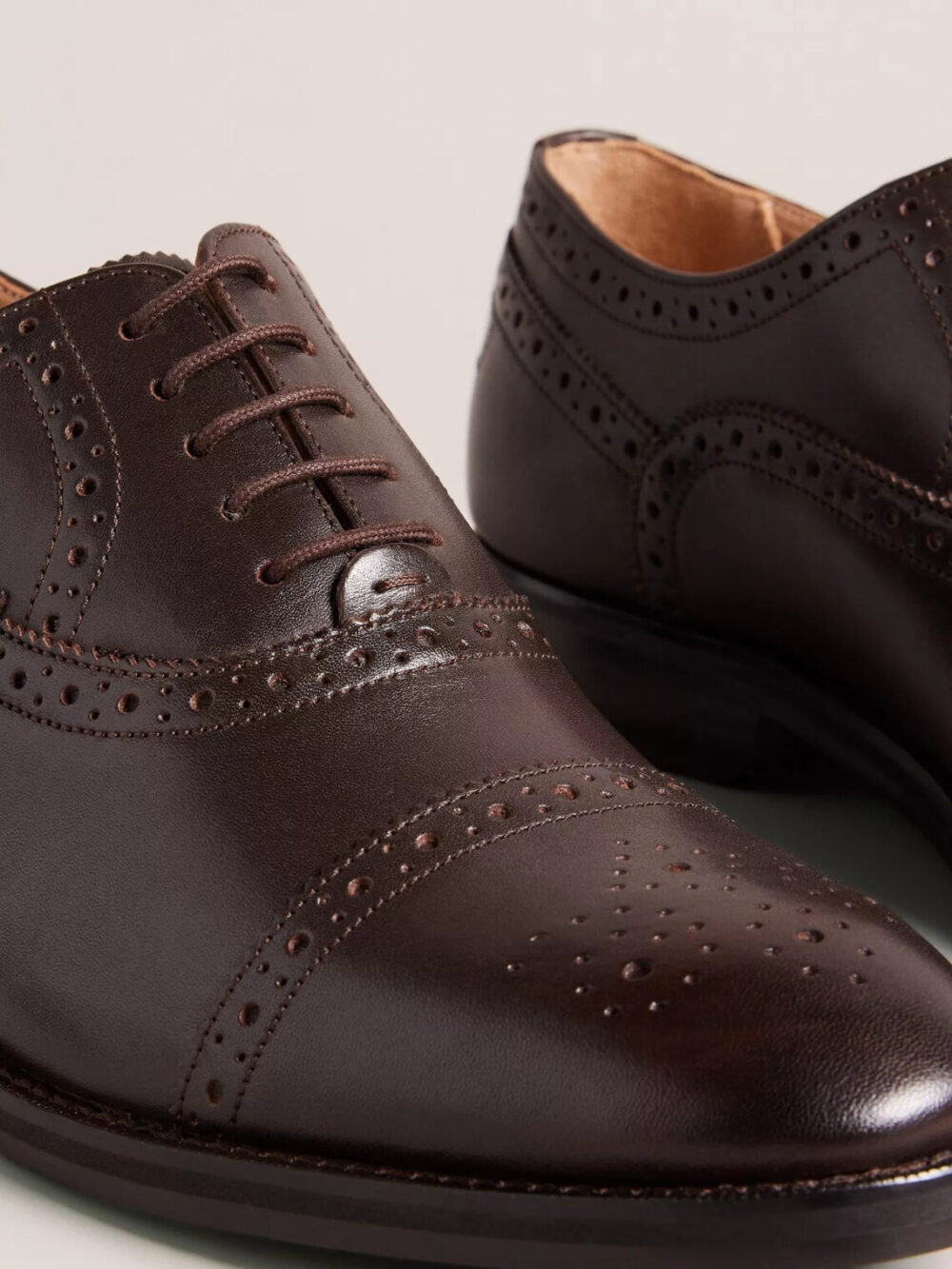 Arnie Leather Oxford Brogues - Image 4