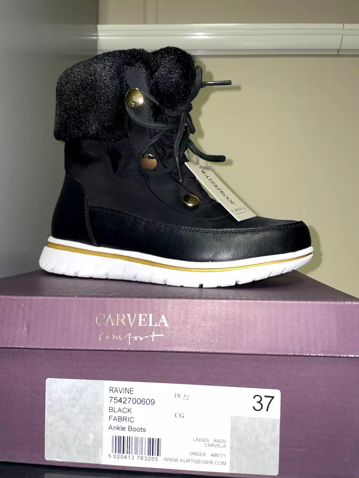 Ravine Leather Ankle Boots